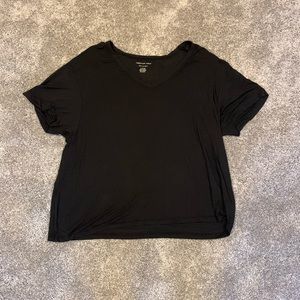 Black American Eagle shirt